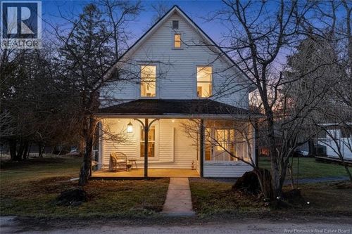 31 Dutch Point Rd, Hampton, NB, E5N5Y9 | Card Image