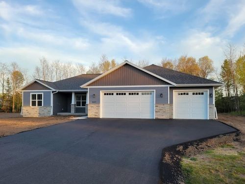 621 Amberwood Way, PLOVER, WI, 54467-6000 | Card Image