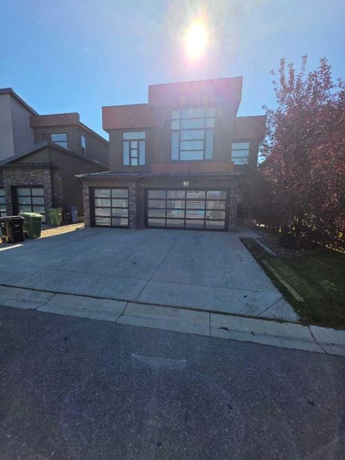 86 W Point Mews Sw, Calgary, AB, T3H0X5 | Card Image