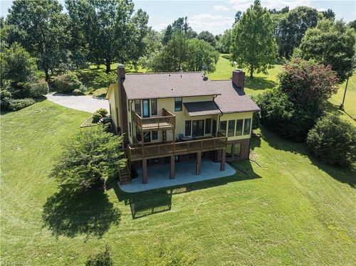 1907 Hennings Rd, East Bend, NC, 27018-7235 | Card Image