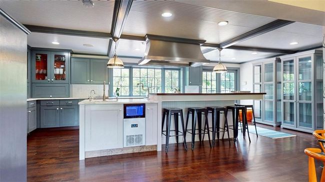 Kitchen with | Image 9