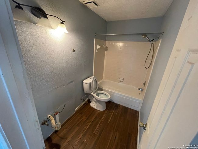 22918 Cabanna Rd, House other with 3 bedrooms, 2 bathrooms and null parking in Spring TX | Image 8