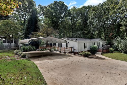 604 Dusty Trail Dr, Seneca, SC, 29678-1910 | Card Image