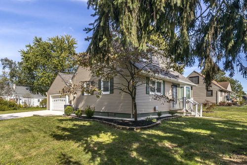 360 Potawatomi Dr, Westerville, OH, 43081-2338 | Card Image