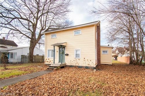 416 N Cedar Ave, Niles, OH, 44446-2544 | Card Image