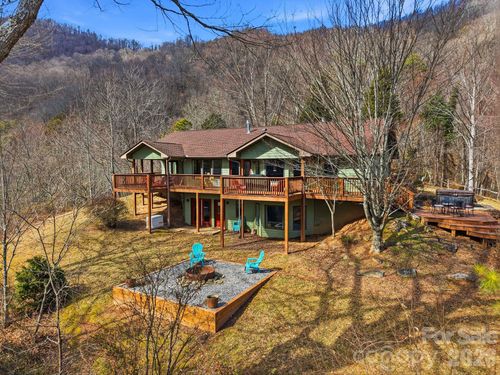 99 Margaret Dr, Leicester, NC, 28748-6603 | Card Image