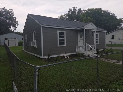 4901 Schmidt St, Fayetteville, NC, 28303-3355 | Card Image