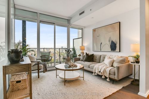 2504-125 Peter St, Toronto, ON, M5V0M2 | Card Image