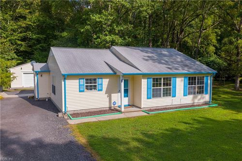 8855 Marlfield Rd, Gloucester, VA, 23061-3106 | Card Image