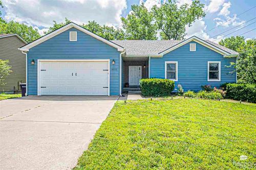3033 Irene Circle, Manhattan, KS, 66502 | Card Image