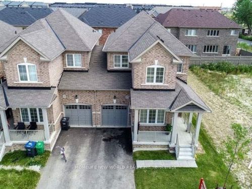 15 Grove End Way, Brampton, ON, L6R4A2 | Card Image