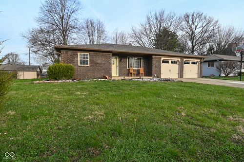 7920 Corey Ct, Indianapolis, IN, 46227-5833 | Card Image