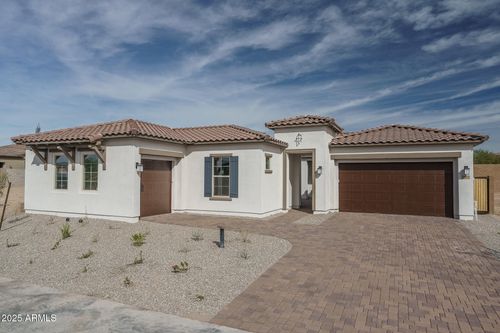 18575 W Sapium Way, Goodyear, AZ, 85338-4821 | Card Image