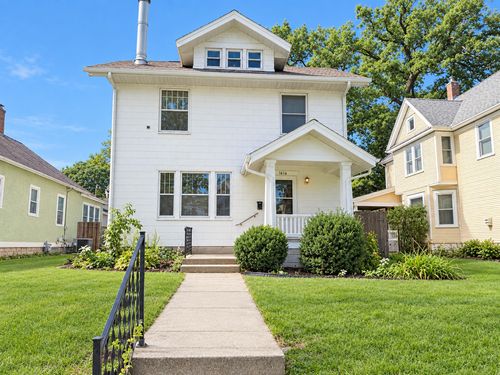 1616 29th St, Rock Island, IL, 61201-3737 | Card Image