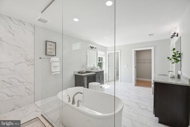 3413 Wooded Run Dr, House other with 3 bedrooms, 4 bathrooms and null parking in BROAD RUN VA | Image 48