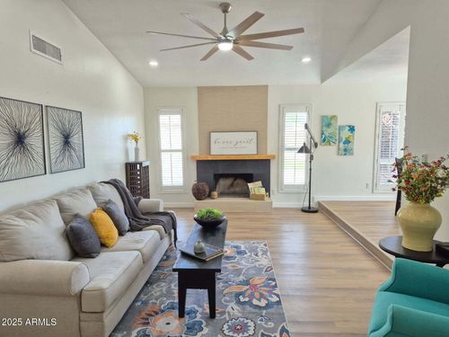8109 N 40th Ave, Phoenix, AZ, 85051-5778 | Card Image