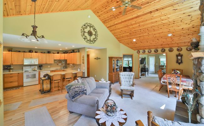302 Birch St S, Townhouse with 2 bedrooms, 2 bathrooms and null parking in Hackensack MN | Image 12