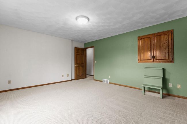 301 E Wayfarer Lane, House other with 4 bedrooms, 4 bathrooms and null parking in APPLETON WI | Image 35