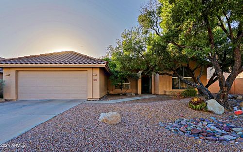 3846 N Kings Peak, Mesa, AZ, 85215-7751 | Card Image