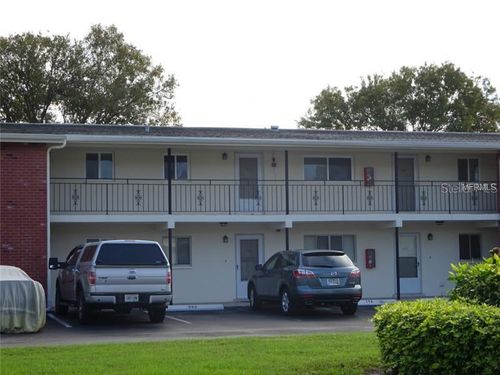 283-4570 Overlook Dr Ne, St Petersburg, FL, 33703 | Card Image
