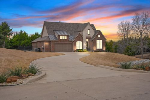 2601 Sunset Bay Ln, Nevada, TX, 75173-1218 | Card Image