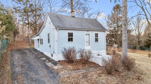 29 Rose Hill Rd, Branford, CT, 06405-4015 | Card Image
