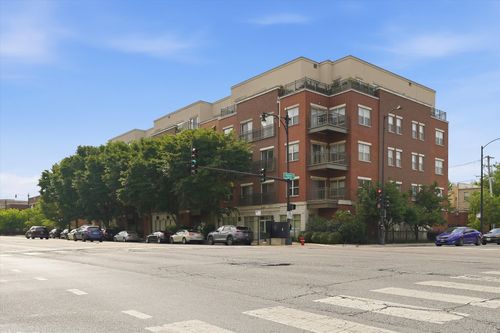 404-1155 Roosevelt Rd, Chicago, IL, 60608-1673 | Card Image