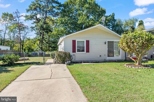 11 Andrea Ct, SICKLERVILLE, NJ, 08081-1019 | Card Image