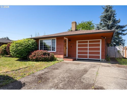 15725 Se Madison Ct, Portland, OR, 97233-3655 | Card Image