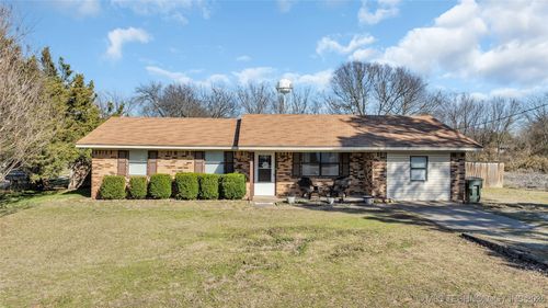 154 Church St, Lone grove, OK, 73443-6076 | Card Image