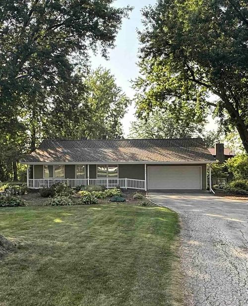 602 N Center Street, LENA, IL, 61048 | Card Image