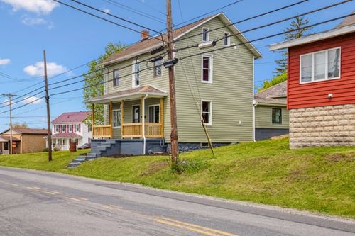 3445 Graham Ave, Windber, PA, 15963-2535 | Card Image