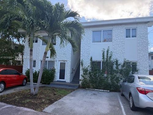 1-2006 Calais Dr, Miami Beach, FL, 33141-3563 | Card Image