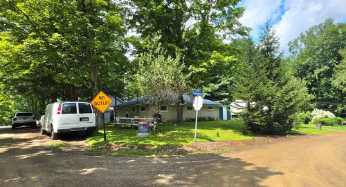 35992 Lake Shore Dr, Union City, PA, 16438-3758 | Card Image