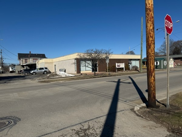 Commercial Lease in Meadville 2