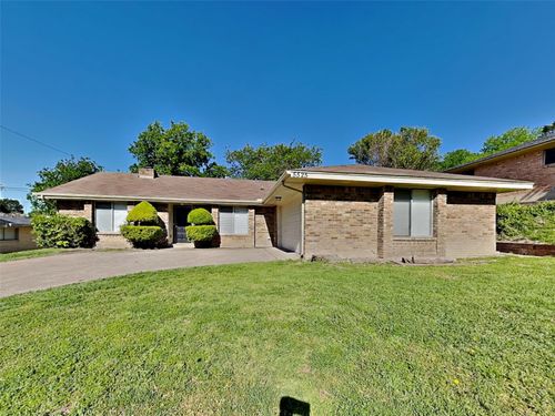 5525 Fox Hill Ln, Dallas, TX, 75232-2009 | Card Image