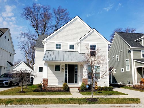 117 N Dorchester Ave, Royal Oak, MI, 48067-2132 | Card Image