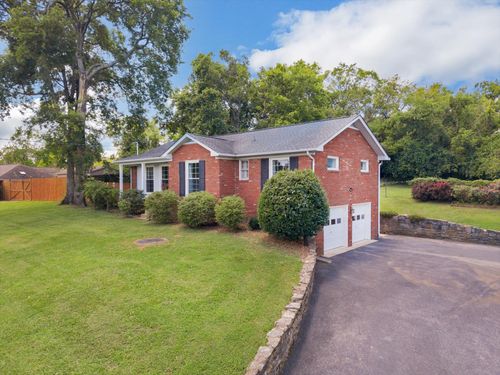 126 Medearis Dr, Old Hickory, TN, 37138-1715 | Card Image