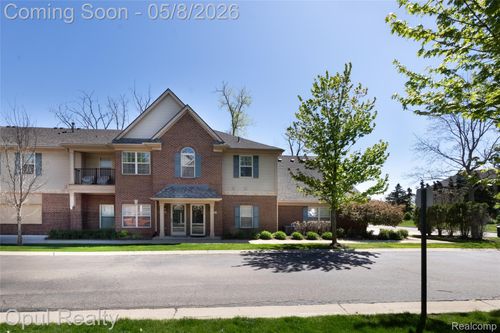 11762 Farmington Rd, Livonia, MI, 48150-1722 | Card Image