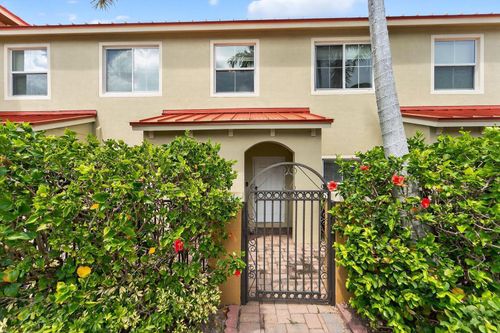 163 Monterey Bay Dr, Boynton Beach, FL, 33426-8438 | Card Image