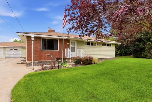 1115 N Balfour Ct, Spokane Valley, WA, 99206-3907 | Card Image