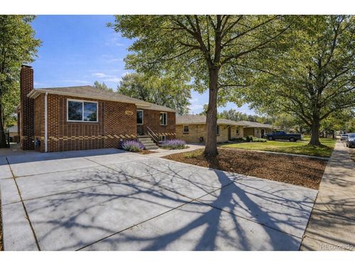 2060 Newland St, Edgewater, CO, 80214-1020 | Card Image