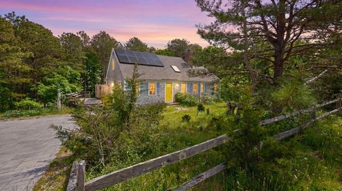 35 Whimbrel Way, Wellfleet, MA, 02667-3205 | Card Image
