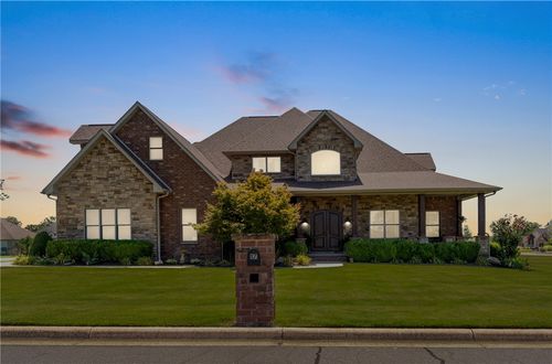 17 Prestwick Ct, Mountain Home, AR, 72653-4180 | Card Image