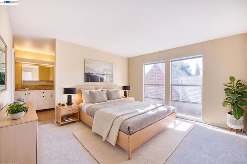 3815 Harrison St, Oakland, CA, 94611-5013 | Card Image