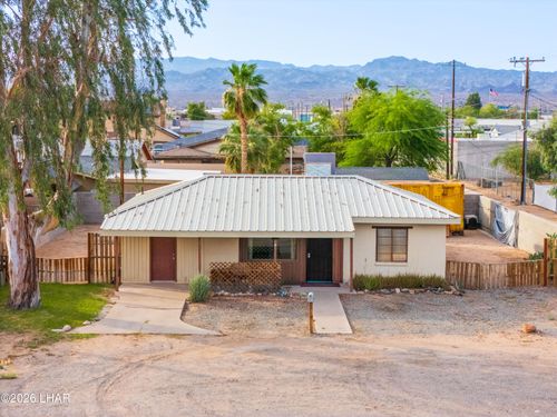 1012 W 20th St, Parker, AZ, 85344-6343 | Card Image