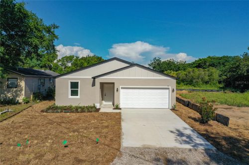 110 Fruitwood Ave, EUSTIS, FL, 32726-4451 | Card Image
