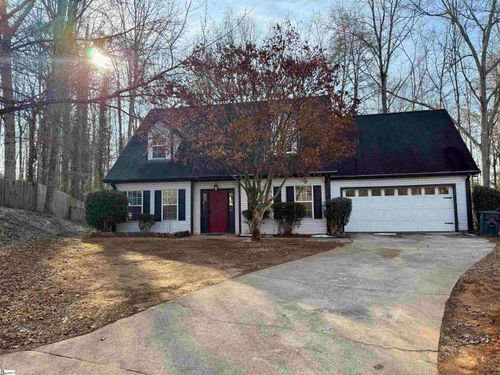 27 Montford Ct, Travelers Rest, SC, 29690-2262 | Card Image