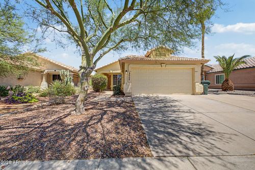 5002 W Kristal Way, Glendale, AZ, 85308-9244 | Card Image
