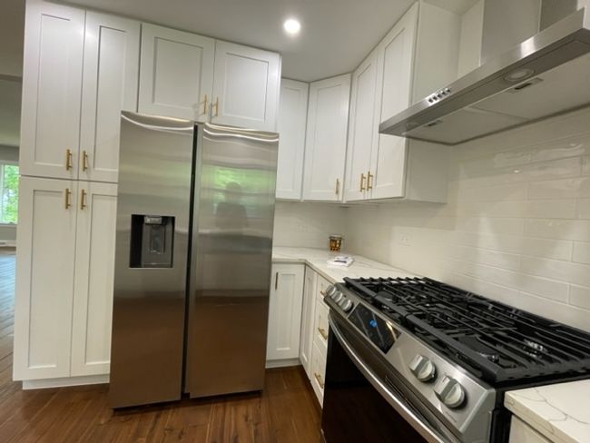 244 Sherwood Dr, House other with 4 bedrooms, 2 bathrooms and 2 parking in Wood Dale IL | Image 4